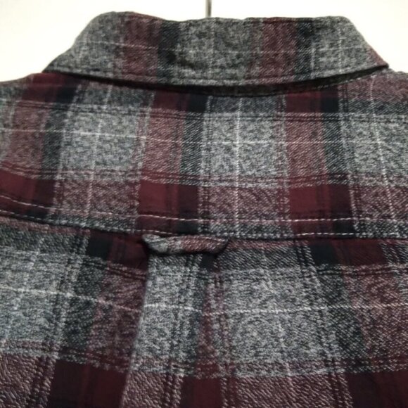 Burgundy & Grey Plaid Midweight Flannel Shirt  Super Soft & Stylish Details XL - Picture 5 of 9